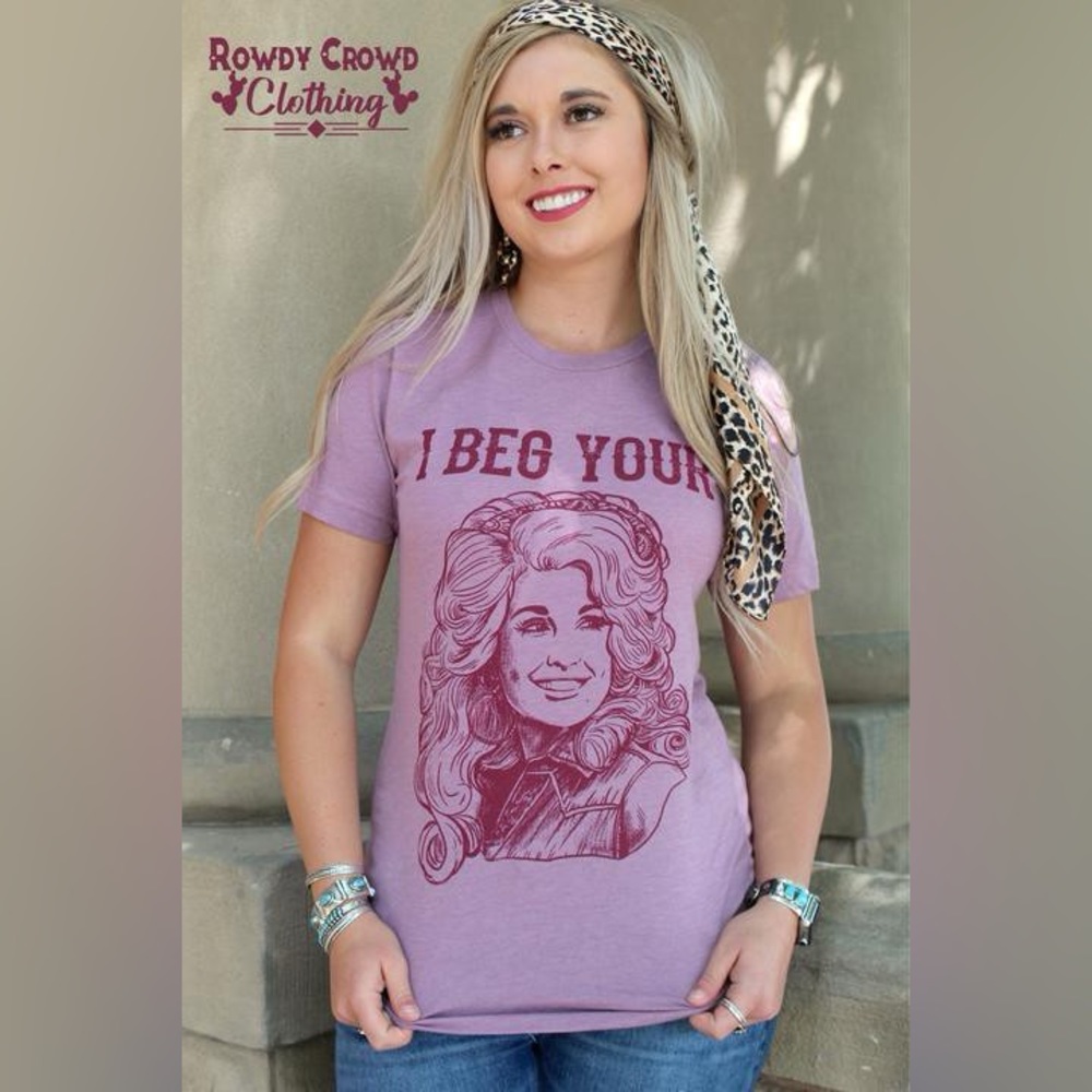 Rowdy Crowd Dolly Parton graphic tee